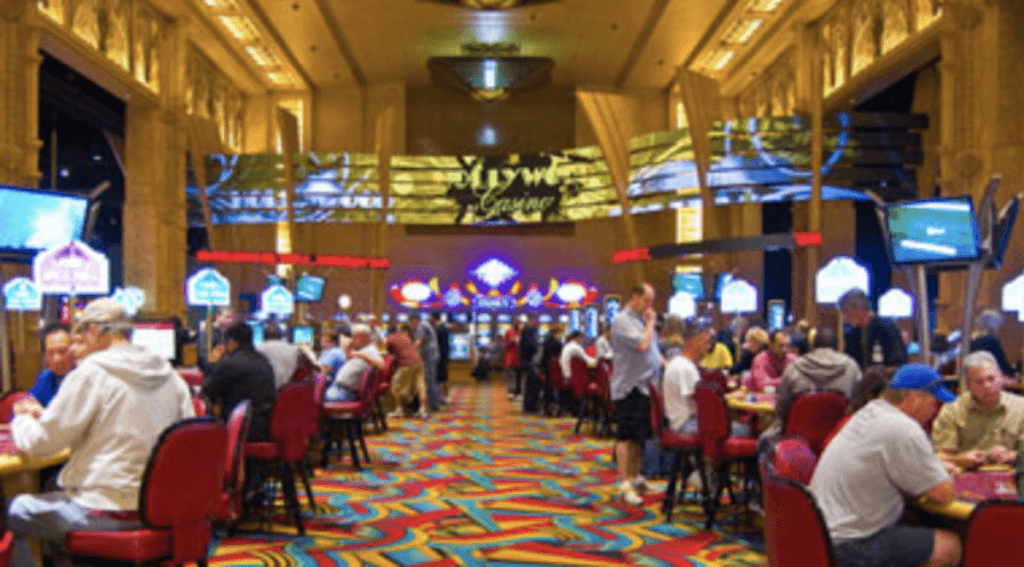 hollywood casino on line